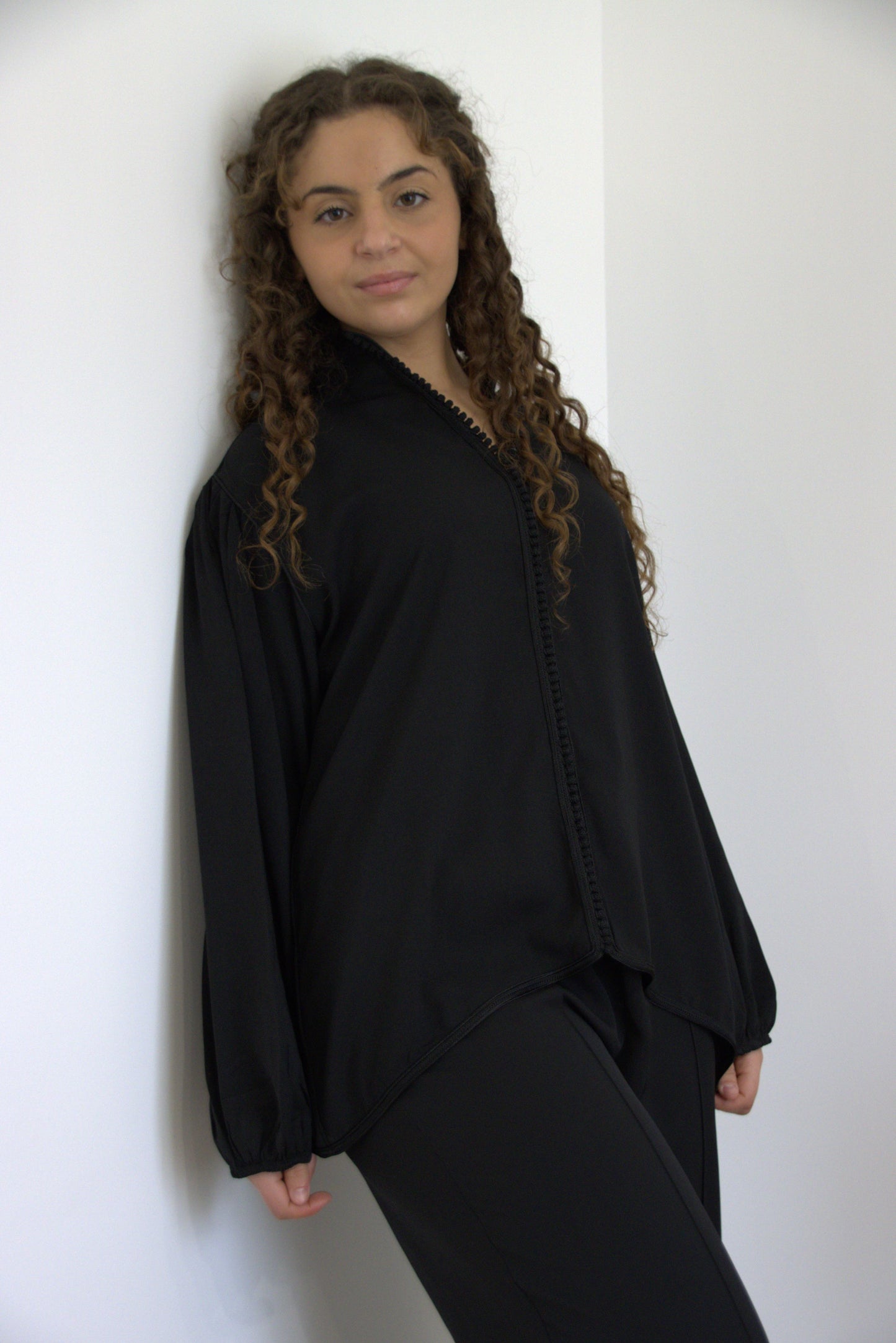 BLOUSE LAYA NOIRE